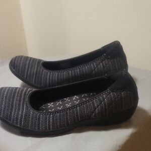 Sketchers Stretch Fit Air-coolef Memory Foam ladies shoes size 10